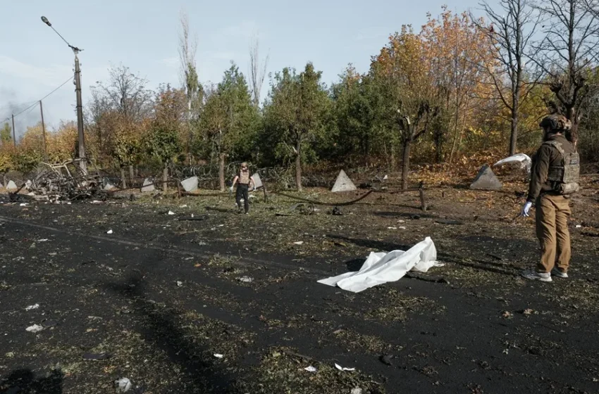  Los ataques aéreos rusos dejan más de 60 muertos en Ucrania en dos días